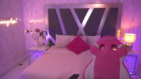 Snapshot of sahury_sweet chatting on 07-24-26, 04:21 Sahury Sweet online show from 07-24-26, 04:21