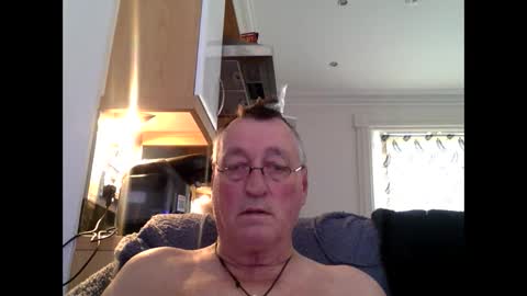 Snapshot of sail_naked chatting on 01-12-25, 12:23 sail_naked online show from 01-12-25, 12:23