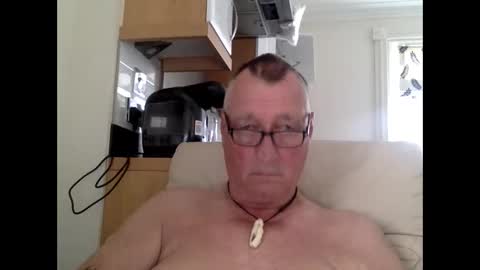 Snapshot of sail_naked chatting on 09-26-25, 03:49 sail_naked online show from 09-26-25, 03:49