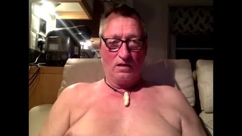 Snapshot of sail_naked chatting on 11-02-25, 05:26 sail_naked online show from 11-02-25, 05:26
