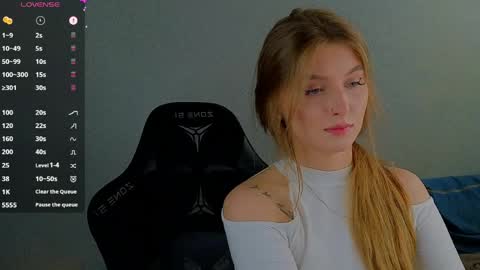 Sofia online show from 05-15-26, 11:56