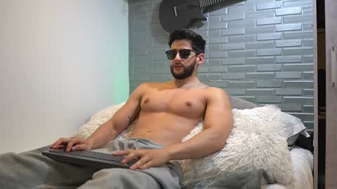 saimon  online show from 01-28-25, 12:05