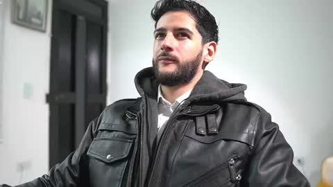 saimon  online show from 11-20-25, 05:23