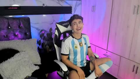 Juan online show from 04-16-26, 07:09