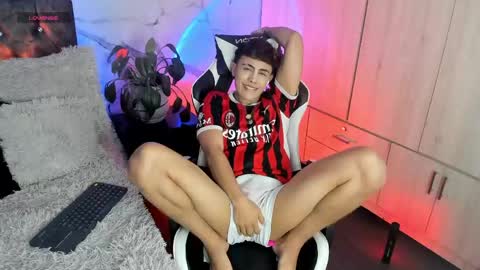 Juan online show from 04-17-26, 06:27