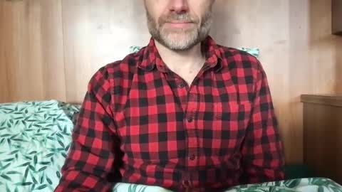 Snapshot of saint009 chatting on 03-05-25, 02:23 saint009 online show from 03-05-25, 02:23