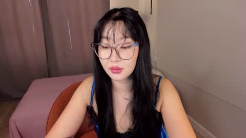 Snapshot of sakura_frost chatting on 07-31-26, 03:50 Yuki online show from 07-31-26, 03:50