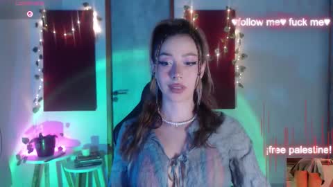 Sakura online show from 10-05-25, 04:11