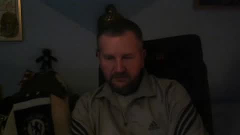 Snapshot of salaso138 chatting on 02-10-25, 01:03 salaso138 online show from 02-10-25, 01:03