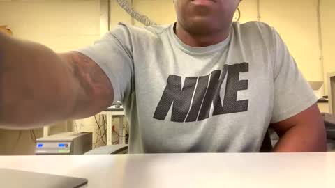 Cum Hanks online show from 01-10-26, 12:40