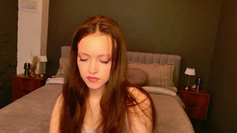 Sally Pinkman online show from 04-19-26, 09:08