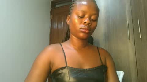 Snapshot of sallysasha254 chatting on 12-05-24, 07:38 sallysasha254 online show from 12-05-24, 07:38