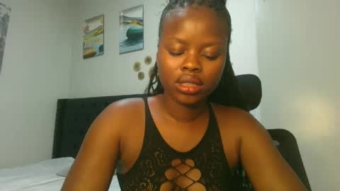 Snapshot of sallysasha254 chatting on 01-06-25, 09:11 sallysasha254 online show from 01-06-25, 09:11