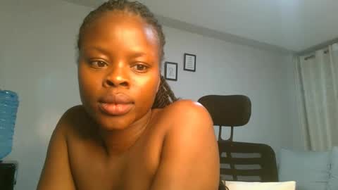 Snapshot of sallysasha254 chatting on 02-05-25, 10:19 sallysasha254 online show from 02-05-25, 10:19