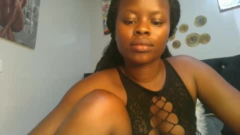 Snapshot of sallysasha254 chatting on 02-16-25, 06:43 sallysasha254 online show from 02-16-25, 06:43