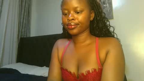 Snapshot of sallysasha254 chatting on 11-16-25, 05:18 sallysasha254 online show from 11-16-25, 05:18