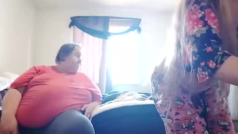 sallyspank online show from 07-15-26, 05:07