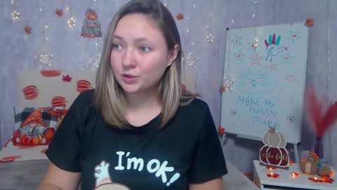 Snapshot of sallyverda chatting on 11-24-25, 07:02 Sally online show from 11-24-25, 07:02