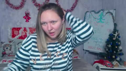 Snapshot of sallyverda chatting on 12-22-25, 07:11 Sally online show from 12-22-25, 07:11