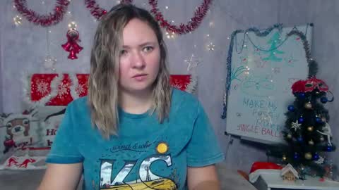 Snapshot of sallyverda chatting on 01-07-26, 06:54 Sally online show from 01-07-26, 06:54