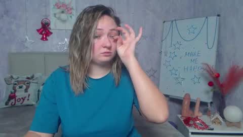 Snapshot of sallyverda chatting on 01-10-26, 07:04 Sally online show from 01-10-26, 07:04