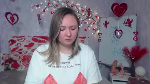 Snapshot of sallyverda chatting on 02-05-26, 08:35 Sally online show from 02-05-26, 08:35