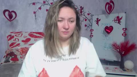 Snapshot of sallyverda chatting on 02-13-26, 06:26 Sally online show from 02-13-26, 06:26