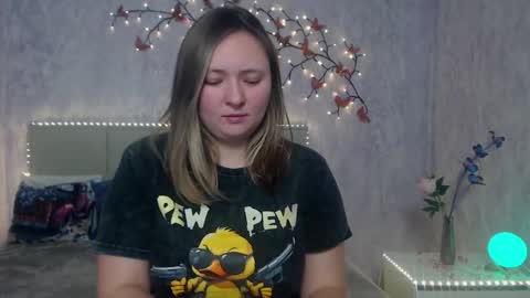 Snapshot of sallyverda chatting on 03-05-26, 06:48 Sally online show from 03-05-26, 06:48