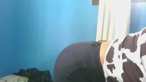 Snapshot of sallywett chatting on 02-03-25, 01:30 SallyWett online show from 02-03-25, 01:30