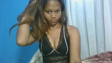 Snapshot of sallywett chatting on 02-05-25, 03:34 SallyWett online show from 02-05-25, 03:34