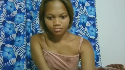 Snapshot of sallywett chatting on 02-27-25, 02:42 SallyWett online show from 02-27-25, 02:42