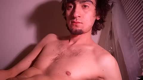 salmonman1305 online show from 03-06-25, 09:47