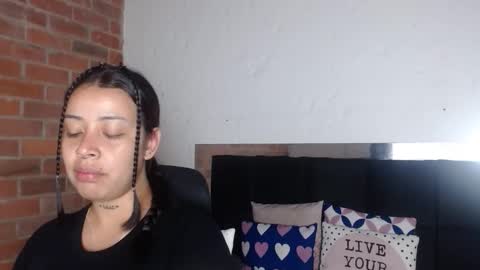 Snapshot of salome__hills chatting on 03-28-26, 08:41 online show from 03-28-26, 08:41