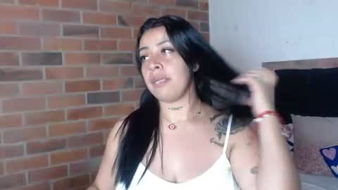 Snapshot of salome__hills chatting on 06-30-26, 09:05 online show from 06-30-26, 09:05