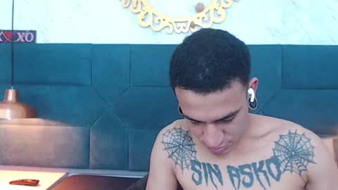salome_daniel online show from 10-17-25, 07:38