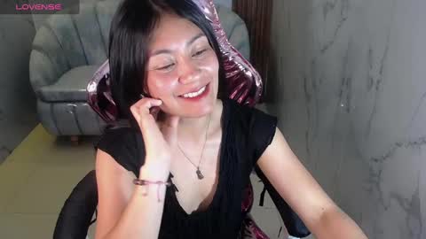 Salome  online show from 12-18-24, 02:10