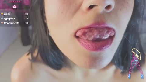 Salome  online show from 11-22-25, 01:26