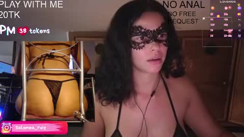 Snapshot of salomear_ chatting on 07-22-26, 08:33 Salomea online show from 07-22-26, 08:33