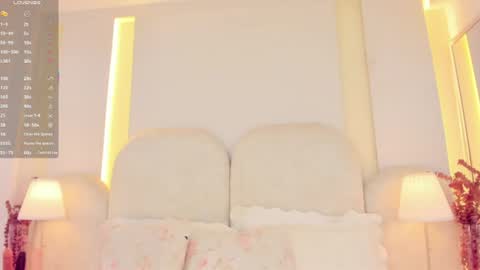 Snapshot of salomebell chatting on 06-19-26, 09:51 online show from 06-19-26, 09:51