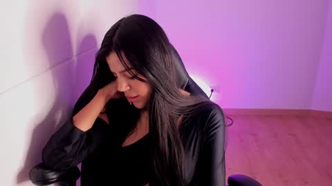Snapshot of salomee_11 chatting on 12-10-24, 03:20 salo online show from 12-10-24, 03:20