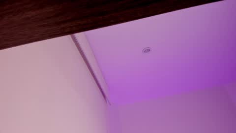 Snapshot of salomee_11 chatting on 12-12-24, 06:14 salo online show from 12-12-24, 06:14