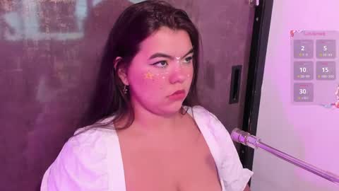 Snapshot of salomee_bigboobs chatting on 04-27-26, 12:30 Salome online show from 04-27-26, 12:30