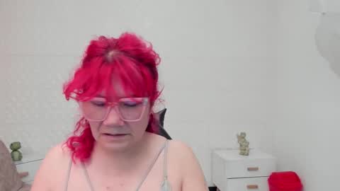 Salomee diazz online show from 12-14-25, 02:00