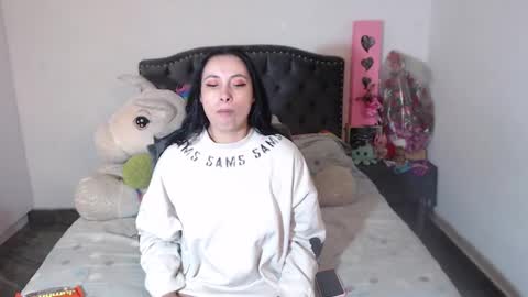 yenny online show from 01-18-26, 04:05