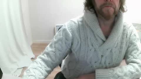 Saltimbanquier  Salt  ou  Banquier  online show from 02-11-25, 07:12