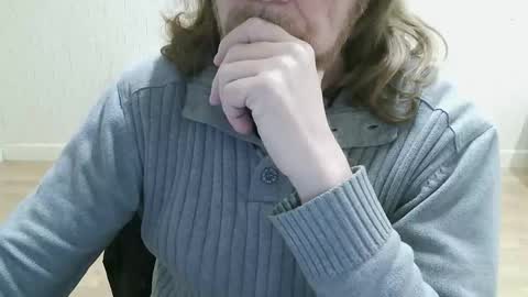 Saltimbanquier  Salt  ou  Banquier  online show from 01-10-26, 09:30