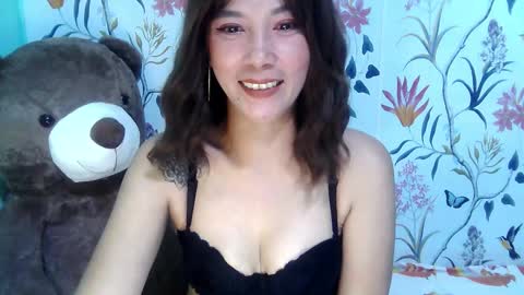 Snapshot of saltwatermuse chatting on 09-13-25, 03:01 Ask me online show from 09-13-25, 03:01