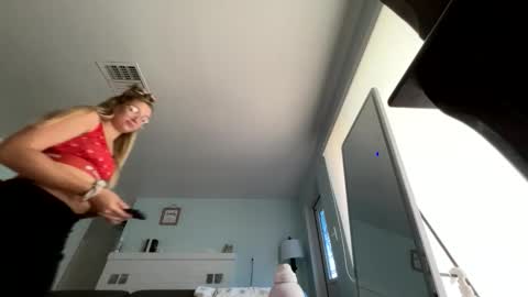 Salty Captain 69  Hat Girl 69 online show from 12-02-25, 04:02