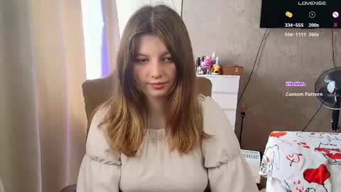 Snapshot of salut_love chatting on 05-31-26, 12:45 Ruby online show from 05-31-26, 12:45