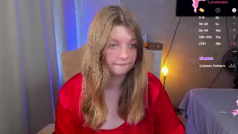 Snapshot of salut_love chatting on 07-21-26, 03:47 Ruby online show from 07-21-26, 03:47